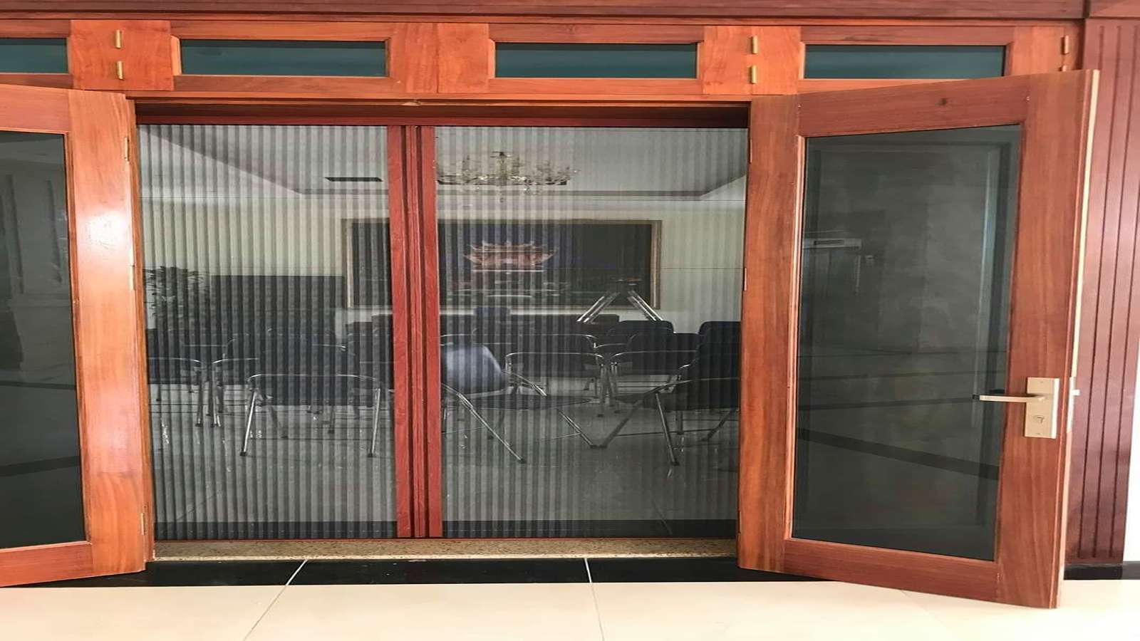 Cửa lưới chống muỗi bình dương